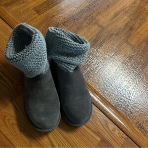 Ugg Gray Suede Boots with Knit Cuffs